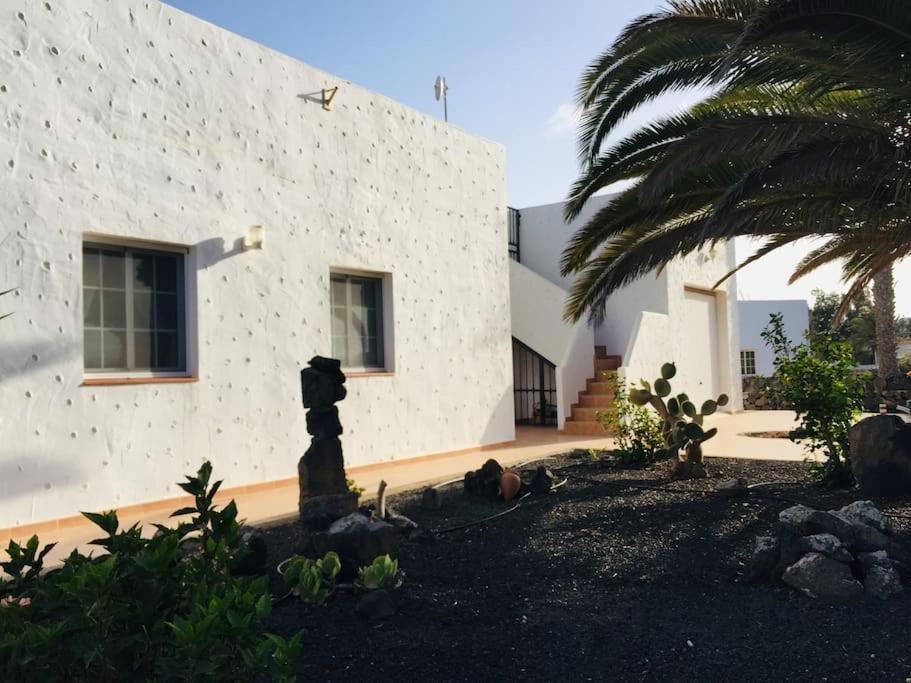 Casa Yukka Villa With Heated Pool Lajares Exteriér fotografie