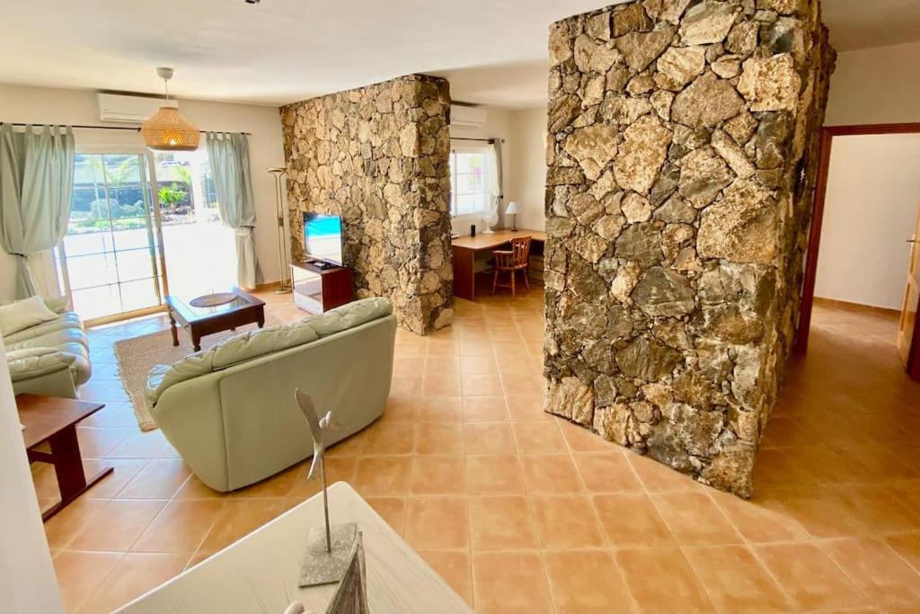 Casa Yukka Villa With Heated Pool Lajares Exteriér fotografie