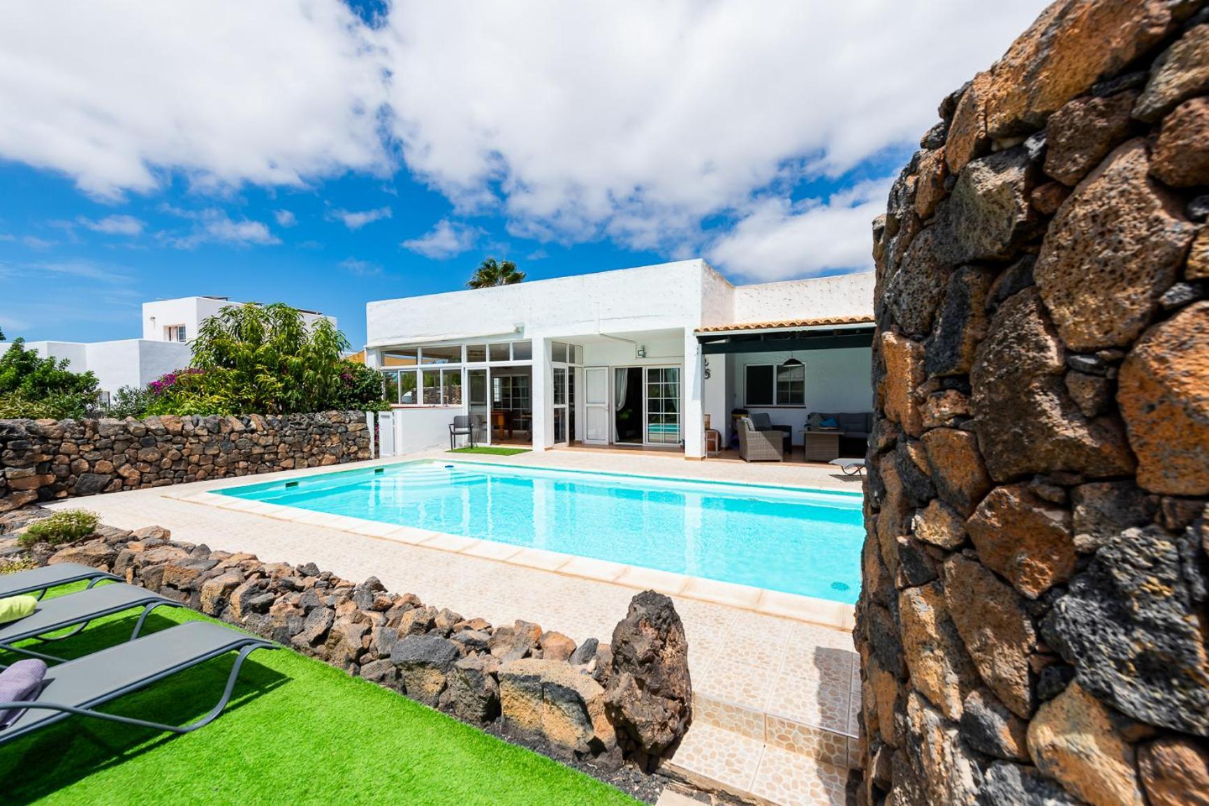 Casa Yukka Villa With Heated Pool Lajares Exteriér fotografie